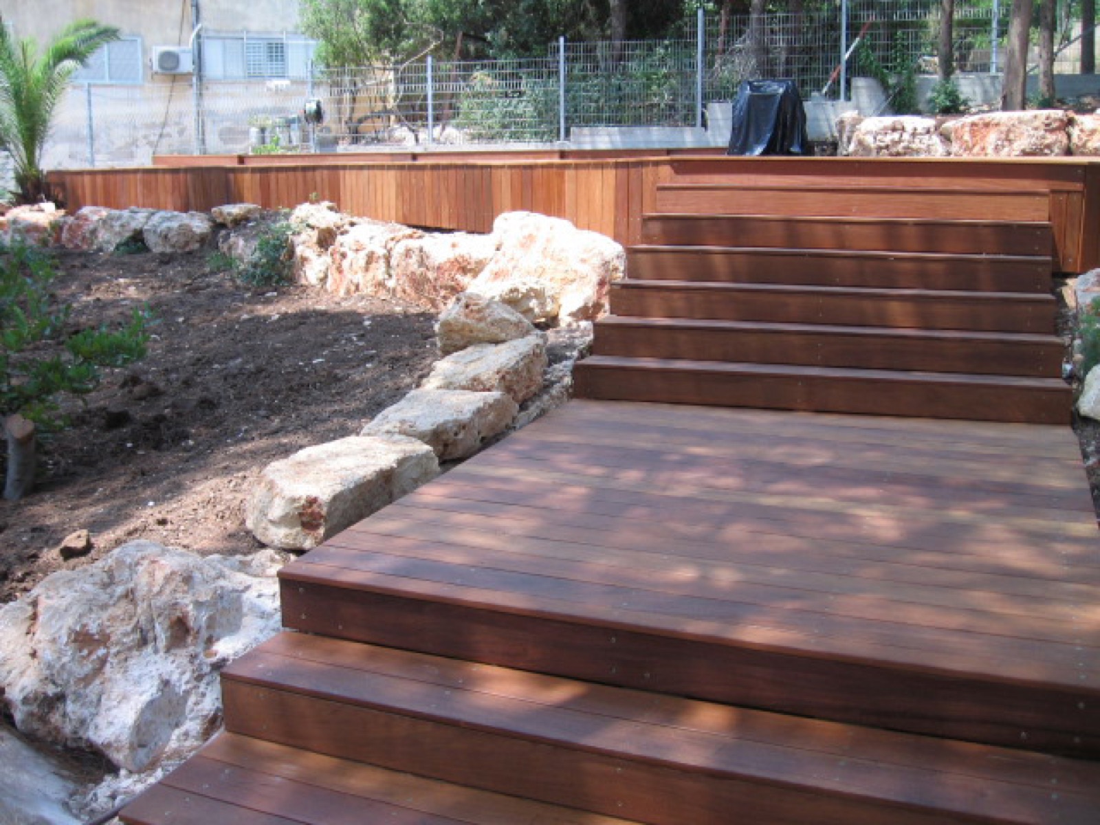Modern open-riser stair